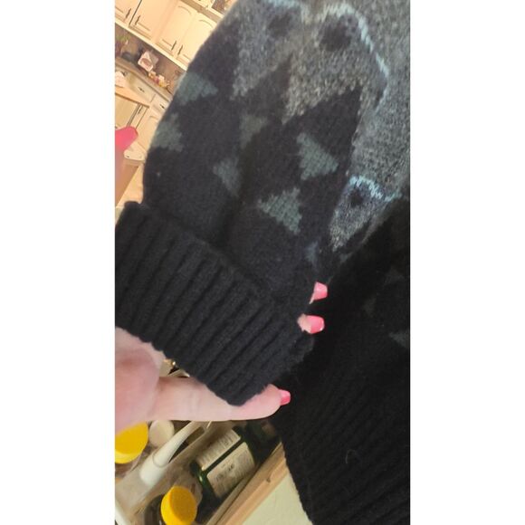 Hankyu Japan VTG Lambswool Men's M Sweater Pullover w Crest/Embroidery - Picture 3 of 5